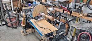 Spiral Fluting Jig by Bob Grinstead