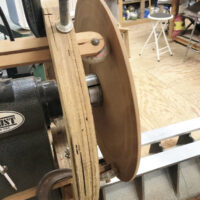 Steady rest for plate via rear view