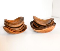 By Walter Darby Bowls by Walter Darby